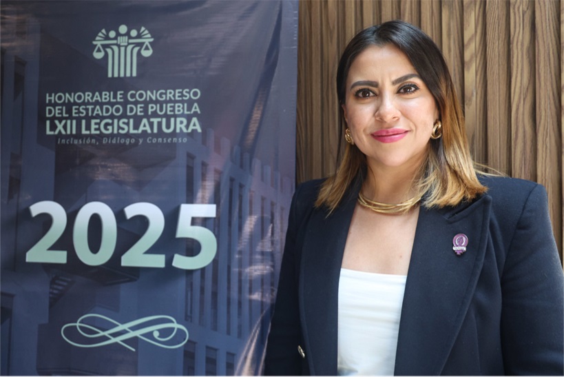  Desde la Sierra poblana, una voz se alzó contra el silencio digital. Olimpia Coral Melo Cruz no solo enfrentó la violencia: la nombró, la combatíó y la transformó en ley. Hoy, gracias a su lucha, lo virtual también exige justicia. Porque el cuerpo de las mujeres no es territorio de castigo, sino de dignidad.